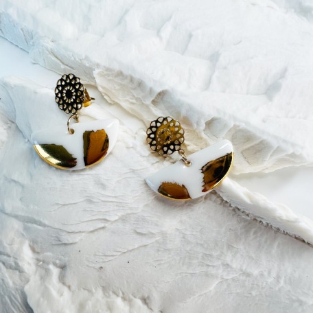 Paloma • Boucles d'oreilles  - Porcelaine et or Paloma • Boucles d'oreilles  - Porcelaine et or