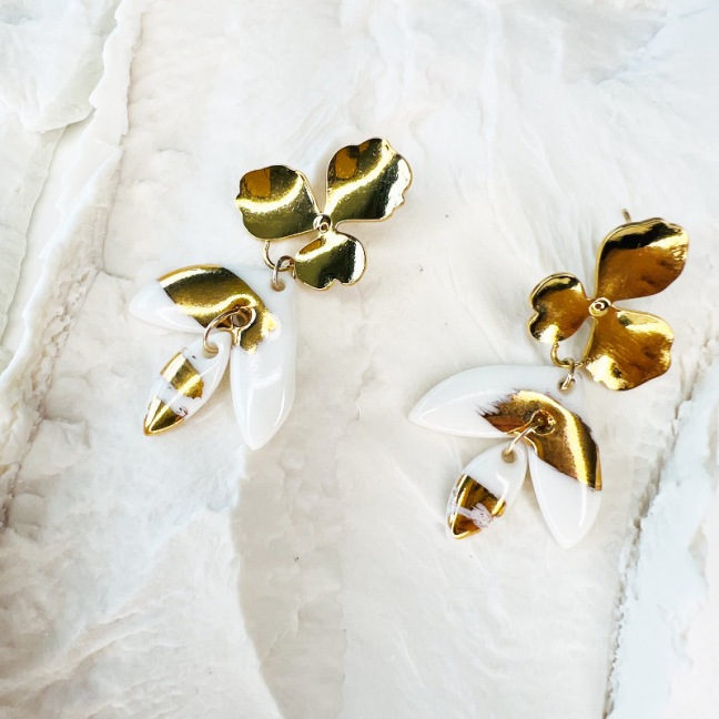 SOLENE • Boucles d'oreilles  - Porcelaine et or SOLENE • Boucles d'oreilles  - Porcelaine et or