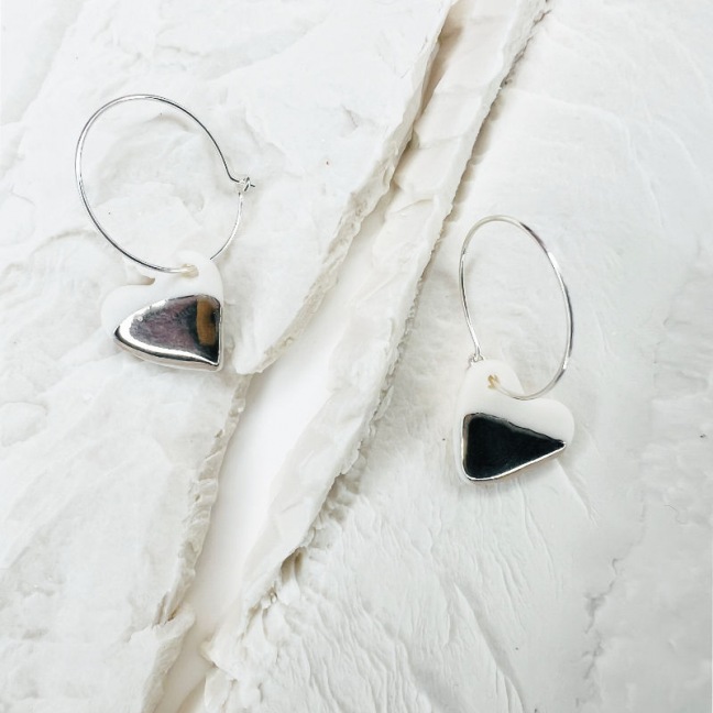 Boum Boum • Boucles d'oreilles coeur - Porcelaine noire et Or