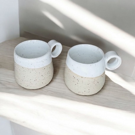 La tasse à café avec anse  - Grès pyrité - Fait main • Grains de beauté