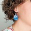 Aélia – Crochets d'oreilles • Porcelaine Zébrée bleu et blanc
