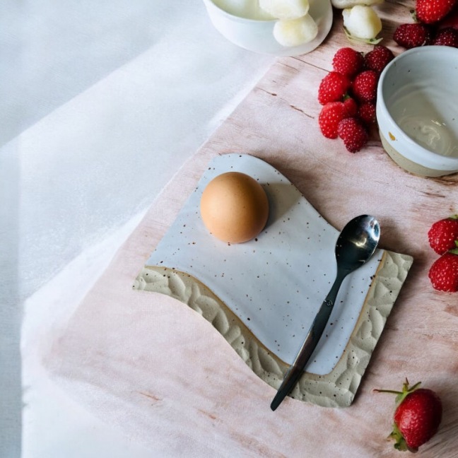 Coquetiers - Grès pyrité émaillé blanc • Grains de Beauté