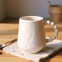 Mug plume avec anse perlée - Porcelaine blanche •  Création artisanale Poèterie