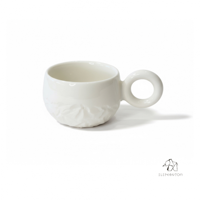 Tasse espresso gravure montagne - Porcelaine blanche • Création artisanale Pyrénées