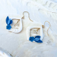 Florine – Crochets d'oreilles • Fleurs bleues de porcelaine