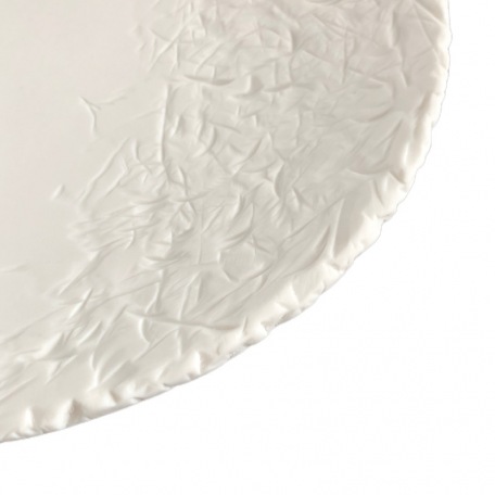 elephantom-design-asymmetrical-centerpiece-porcelain-handmade-pyrenees