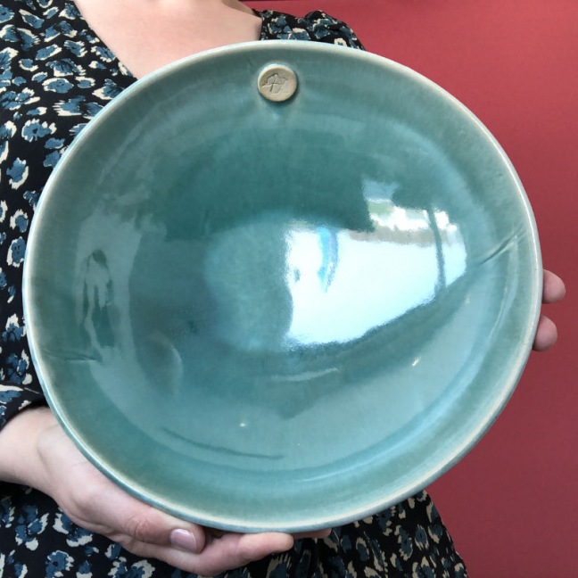 Elephantom Design Salad bowl - Turquoise glazed stoneware - Handmade • Lagoon Elephantom Design Salad bowl - Turquoise glazed stoneware - Handmade • Lagoon