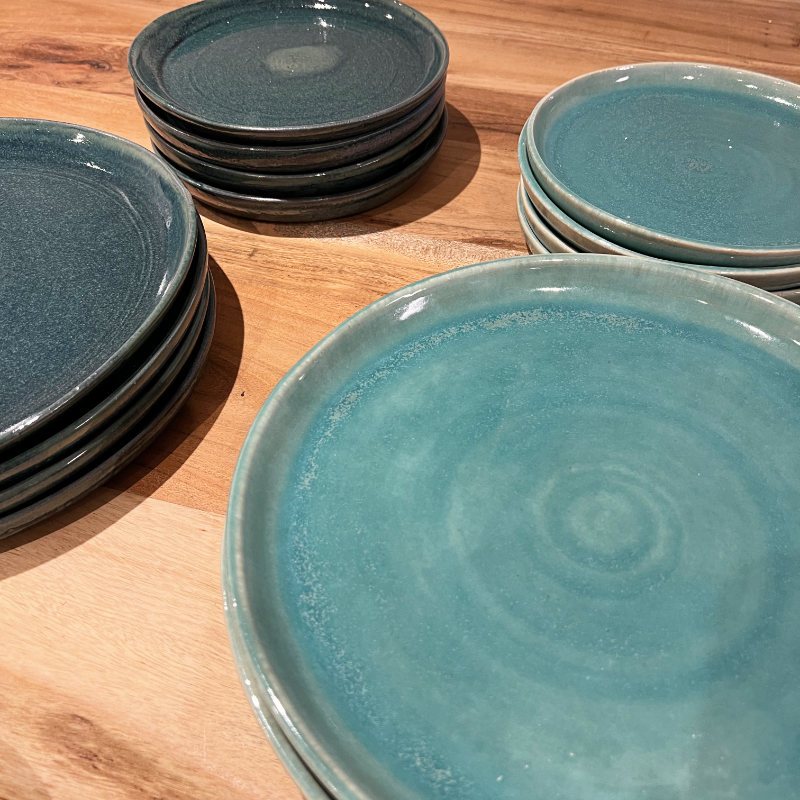 service-vaisselle-bleu-turquoise-gres-atelier-poterie-elephantom